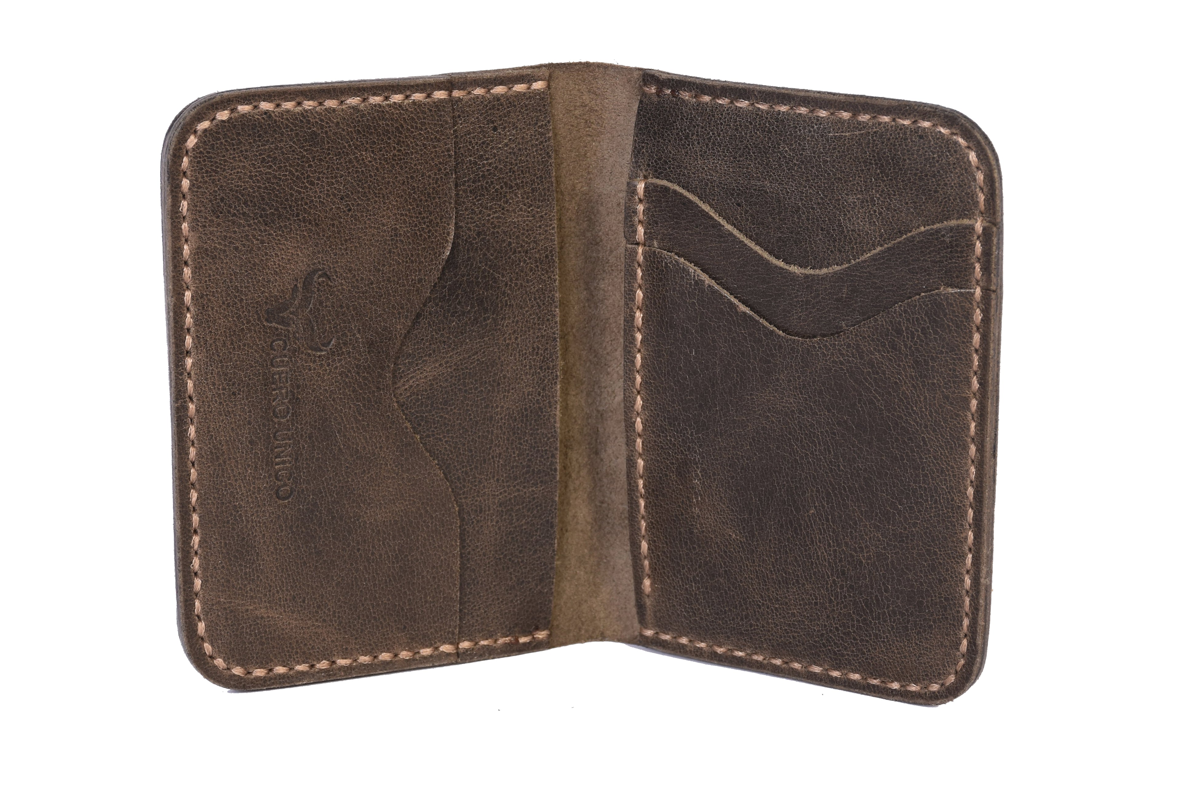 Cuerounico Vertical Wallet – Tan