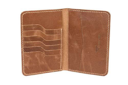Cuerounico Passport Wallet – 6 Card Slots